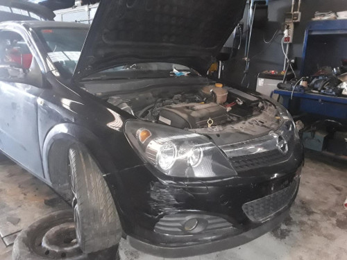 OPEL ASTRA H GTC — автомобиль-донор на запчасти 