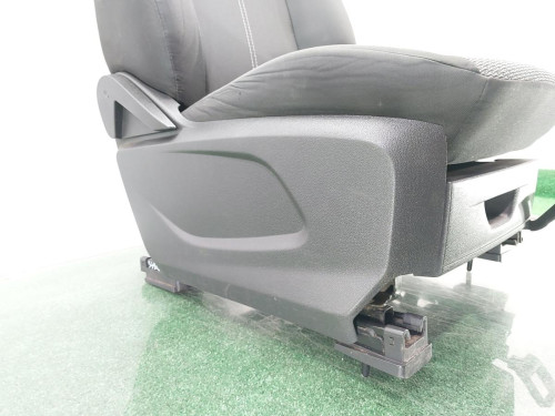 ASIENTO DELANTERO DERECHO Ford ECOSPORT (CBW) 