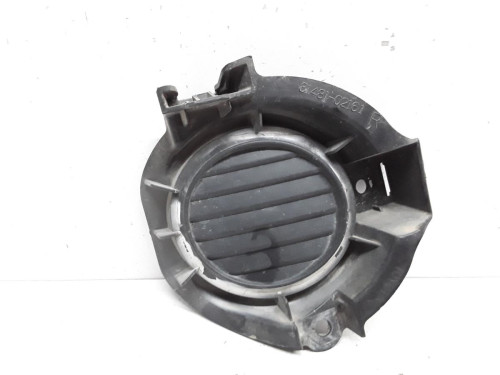 REJILLA PARAGOLPES DERECHA Toyota AURIS (E15) 