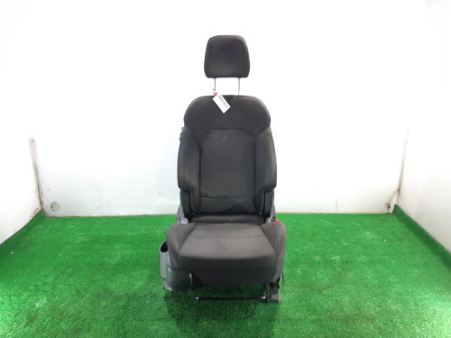 ASIENTO DELANTERO DERECHO Kia CARENS (RP) 