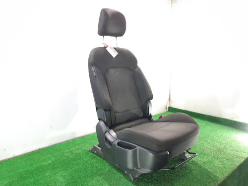 ASIENTO DELANTERO DERECHO Kia CARENS (RP) 