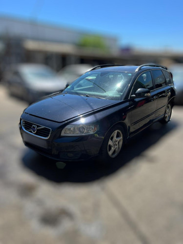VOLVO V50 FAMILIAR de segunda mano
