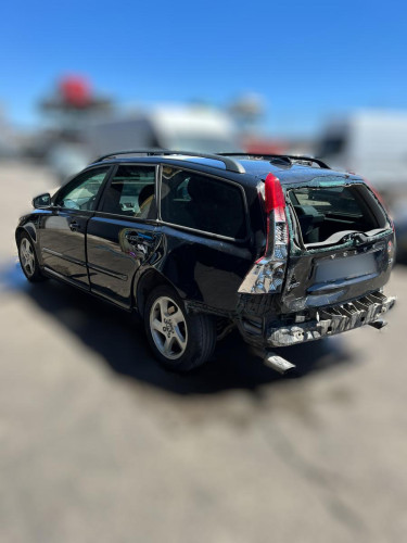 VOLVO V50 FAMILIAR de segunda mano