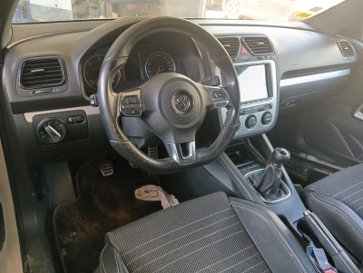 VOLKSWAGEN SCIROCCO (137)