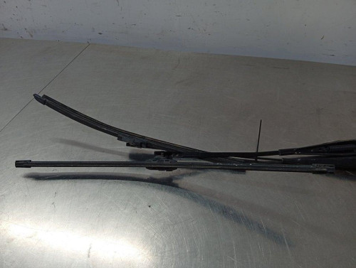 BRAZO LIMPIA DELANTERO DERECHO Opel ASTRA H BERLINA 