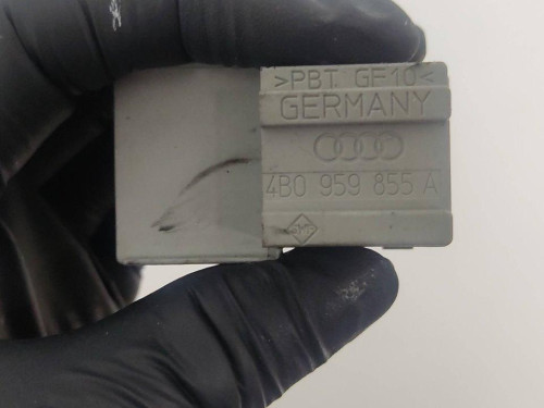  MANDO ELEVALUNAS TRASERO IZQUIERDO AUDI A6 BERLINA (4B2) 