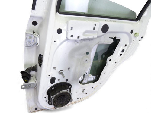 PUERTA TRASERA DERECHA de segunda mano