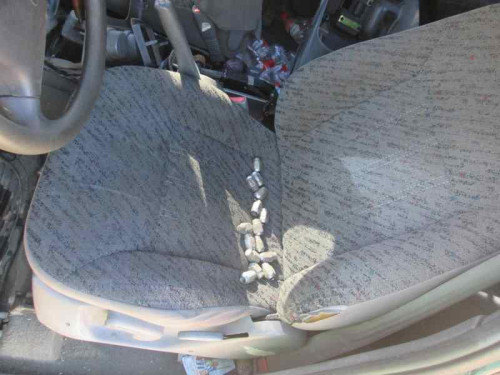 SSANGYONG MUSSO — vehículo donante para recambios 