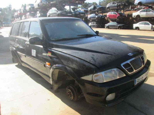 SSANGYONG MUSSO — vehículo donante para recambios 