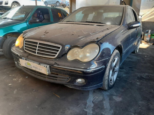 MERCEDES-BENZ CLASE C (BM 203) BERLINA 
