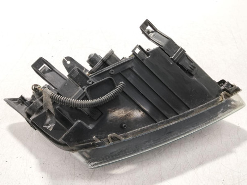  FARO IZQUIERDO FORD FOCUS BERLINA (CAP) 