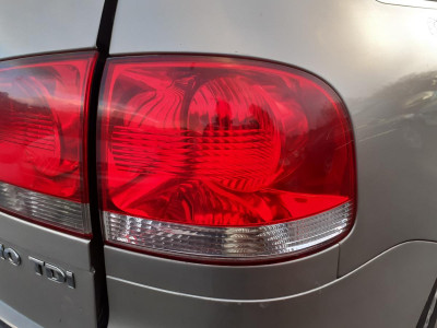 PILOTO TRASERO DERECHO, VOLKSWAGEN, TOUAREG (7LA)