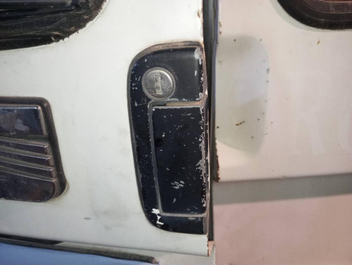 MANETA EXTERIOR MALETERO / PORTON SEAT INCA (6K9) 