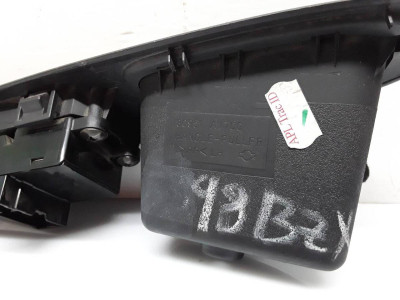 MANDO ELEVALUNAS DELANTERO IZQUIERDO, NISSAN, PRIMERA BERLINA (P12)