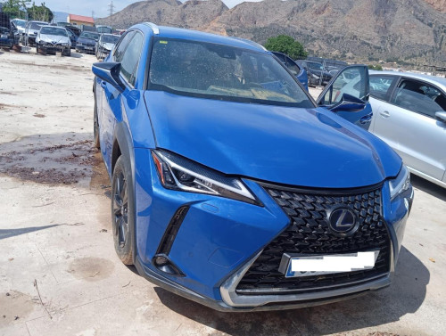  LEXUS UX (ZA10) 