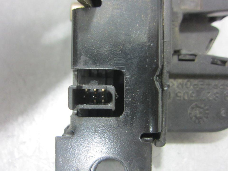 CERRADURA MALETERO / PORTON