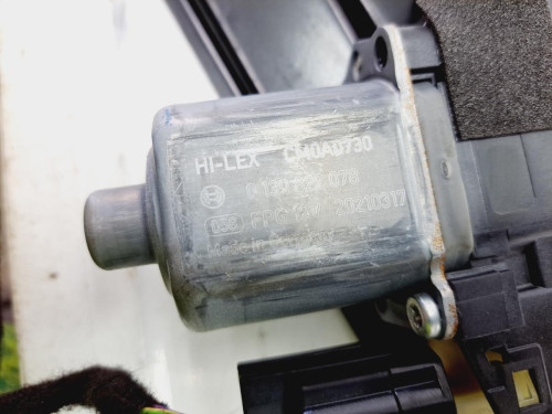 ELEVALUNAS DELANTERO DERECHO Ford ECOSPORT (CR6) 