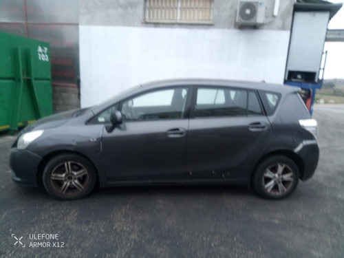  TOYOTA VERSO (AUR2/ZGR2) 