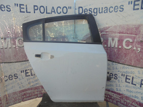 PUERTA TRASERA DERECHA Chevrolet CRUZE 