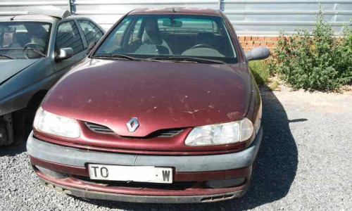 RENAULT LAGUNA (B56) — автомобиль-донор на запчасти 