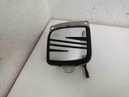 MANETA EXTERIOR PORTON SEAT CORDOBA BERLINA (6L2) 