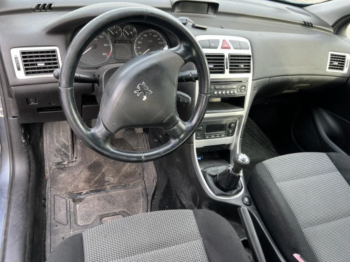  PEUGEOT 307 BERLINA (S2) 
