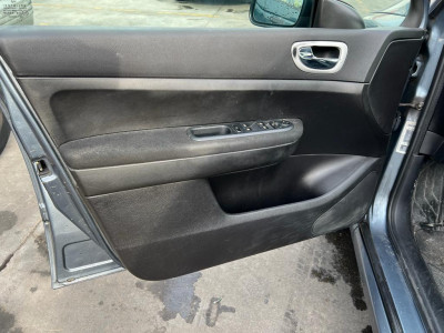 PEUGEOT 307 BERLINA (S2)