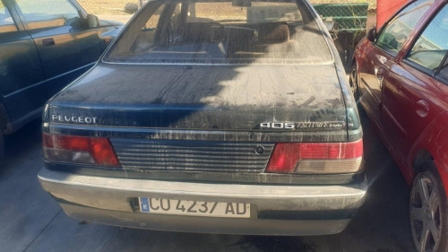 PEUGEOT 405 BERLINA — автомобиль-донор на запчасти 