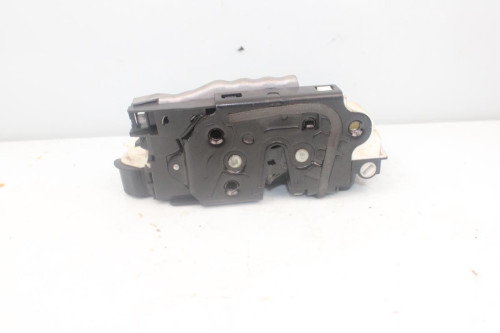 CERRADURA PUERTA TRASERA IZQUIERDA Volkswagen GOLF VII (5G1/BE1) 