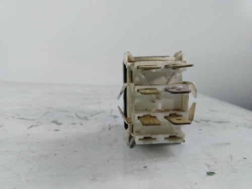 INTERRUPTOR LADA NIVA (2121/21213/21214/21215/2131) 