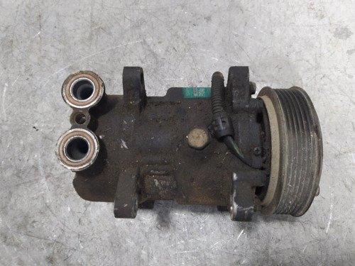  COMPRESOR AIRE ACONDICIONADO 
