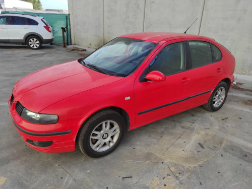 SEAT LEON (1M1) — vehículo donante para recambios 