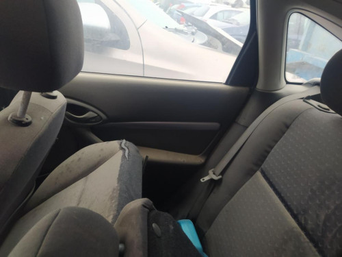 ENGANCHE CINTURON TRASERO DERECHO Ford FOCUS BERLINA (CAK) 