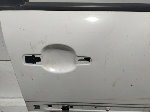  PUERTA DELANTERA DERECHA 