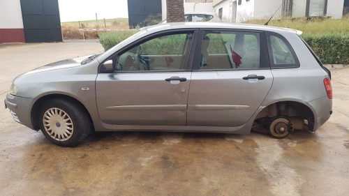 Fiat Stilo (192)(2001->) — vehículo donante para recambios 