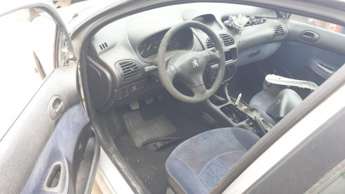 PEUGEOT 206 — автомобиль-донор на запчасти 