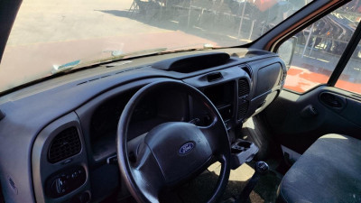 FORD TRANSIT FURGÓN CORTO (FY)