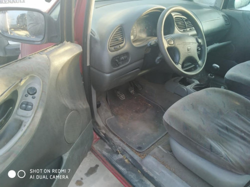  SEAT ALHAMBRA (7V8) 