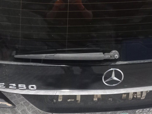  PORTON TRASERO Mercedes-Benz CLASE E (BM 212) FAMILIAR 