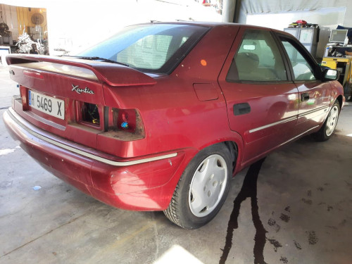 CITROEN XANTIA BERLINA — автомобиль-донор на запчасти 