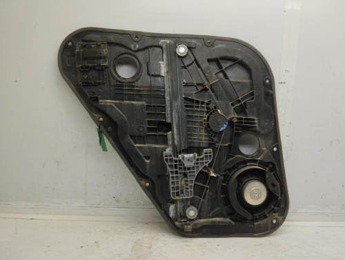 ELEVALUNAS TRASERO DERECHO Kia SPORTAGE (QL) 
