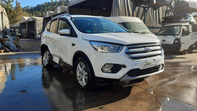 FORD KUGA (CBS)