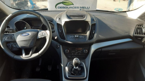  FORD KUGA (CBS) 