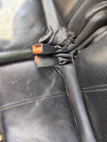 ENGANCHE CINTURON TRASERO IZQUIERDO Chrysler PT CRUISER 