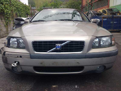 VOLVO S60 BERLINA