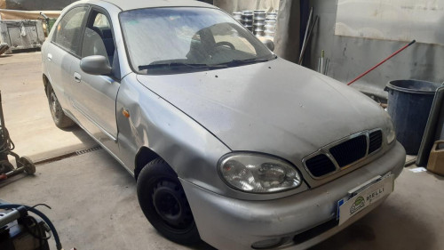  DAEWOO LANOS 