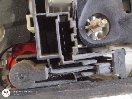 PILOTO TRASERO IZQUIERDO INTERIOR Volkswagen TOUAREG (7L6) 