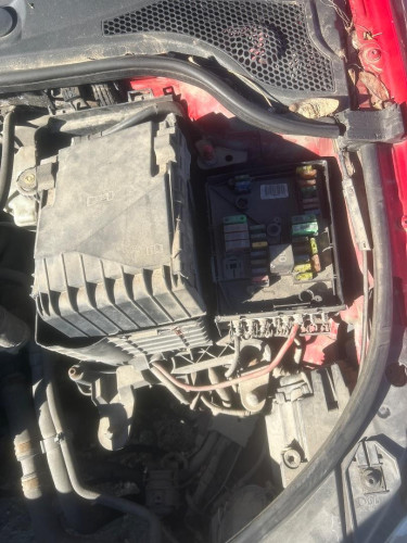 CAJA RELES / FUSIBLES AUDI A3 SPORTBACK (8PA) 