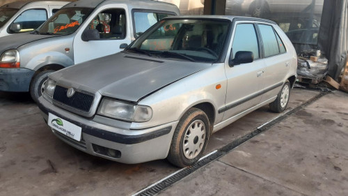  SKODA FELICIA BERLINA (791) 