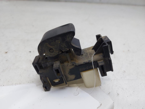  MANDO ELEVALUNAS DELANTERO DERECHO, TOYOTA, RAV4 (A3) 